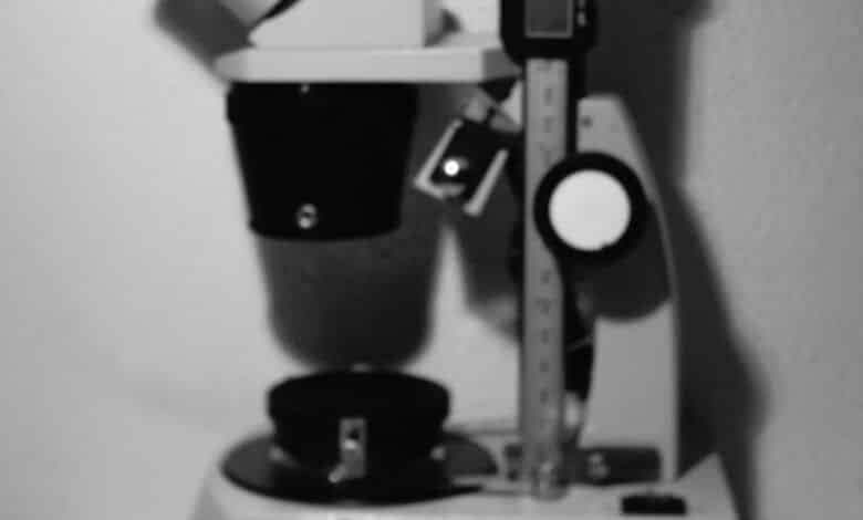 Microscopio para medir RI de piedras preciosas OTL.