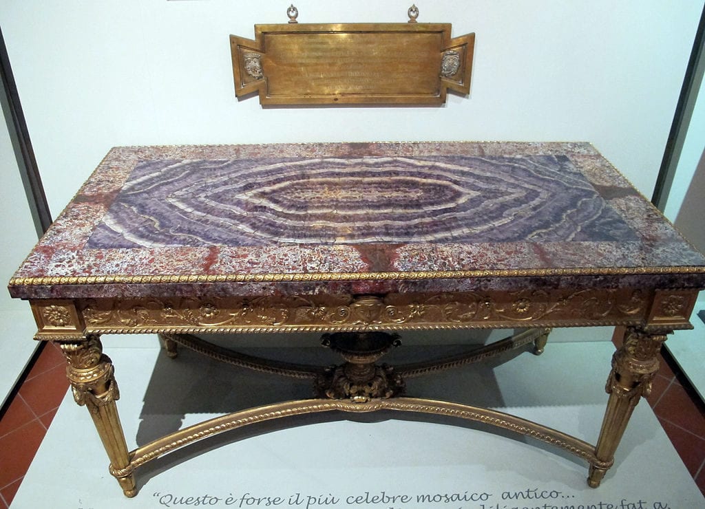 Mesa del siglo XVIII, madera dorada y piedras preciosas - Italia