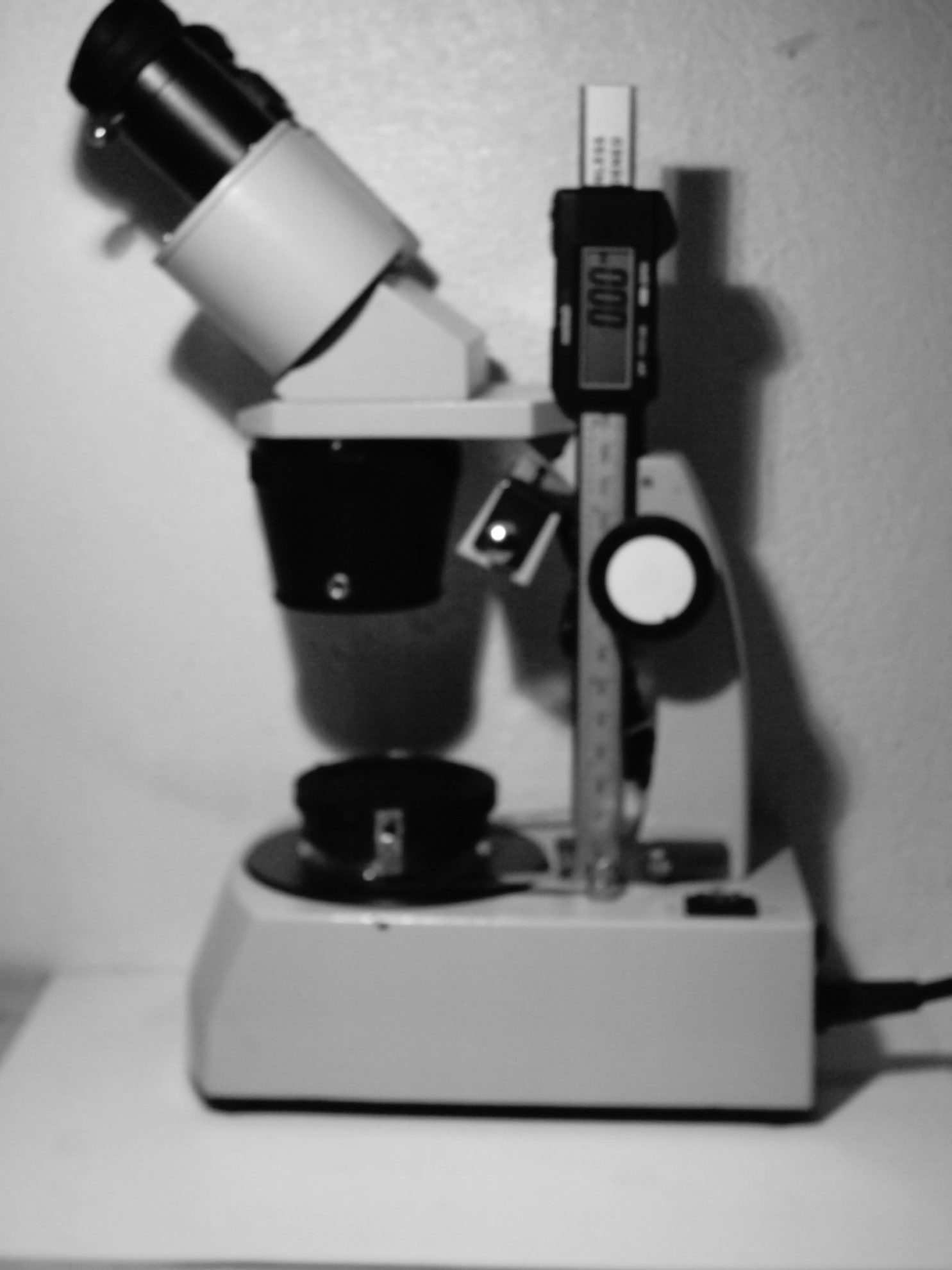Microscopio para medir RI de piedras preciosas OTL.