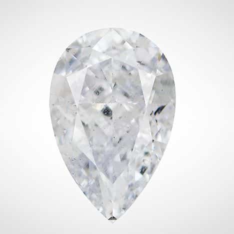 Elegante diamante azul claro con un peso de 0,53 quilates.