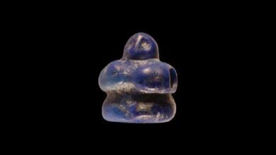 Amuleto de la diosa madre de lapislázuli
