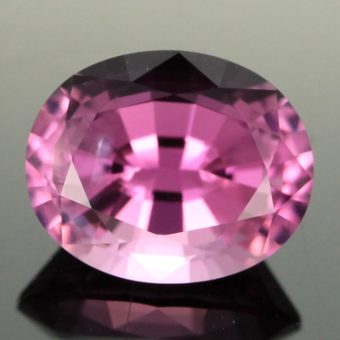 Turmalina rosa - Lista de piedras preciosas rosas