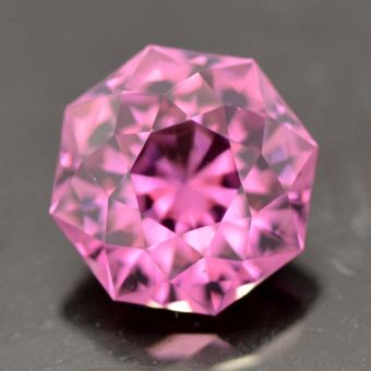 Granate rosa - Lista de piedras preciosas rosas