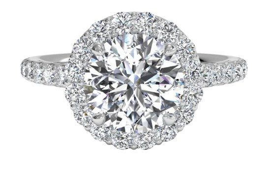 Anillo de compromiso de anillo de diamantes con halo de engaste francés